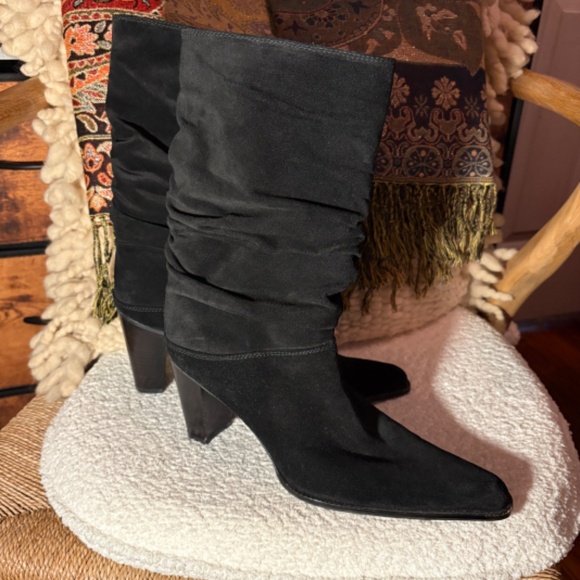 Vintage Stuart Weitzman Saunter Women’s Black Suede Slouchy Boot Pointed Size 8 - Picture 3 of 8